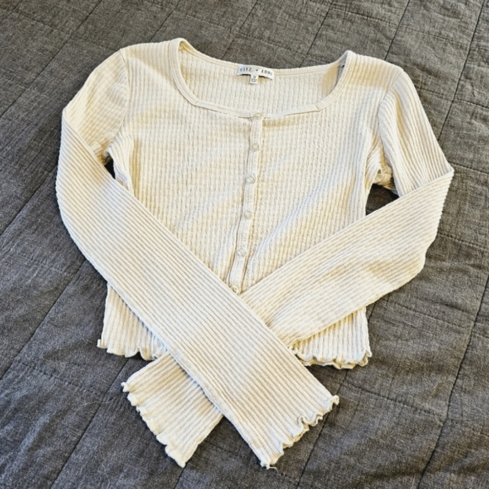 Fitz + Eddi | Cropped Ruffle Lettuce Edge Button Down Scoop Neck Cardigan